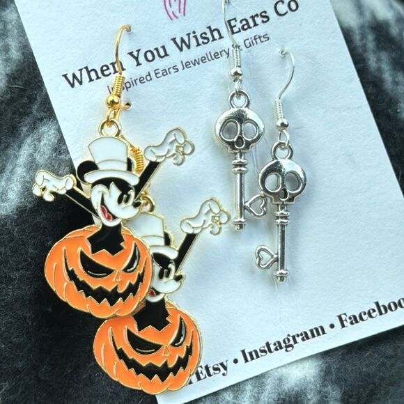 Scary mickey mouse pumpkin earrings with bonus pair of skeleton key earrings - Picture 4 of 4